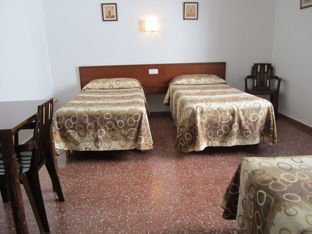 Hostal Jume - Urban Rooms Mahón Dış mekan fotoğraf
